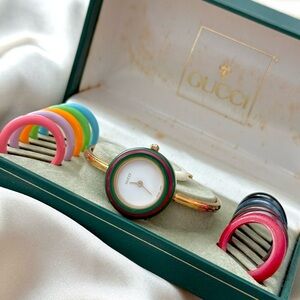 AUTHENTIC VINTAGE GUCCI INTERCHANGEABLE BEZEL WATCH (12 BEZELS) - FULL SET